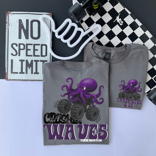 Crushing waves octopus tee