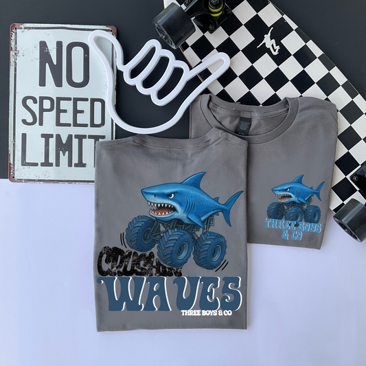 Crushing waves shark tee